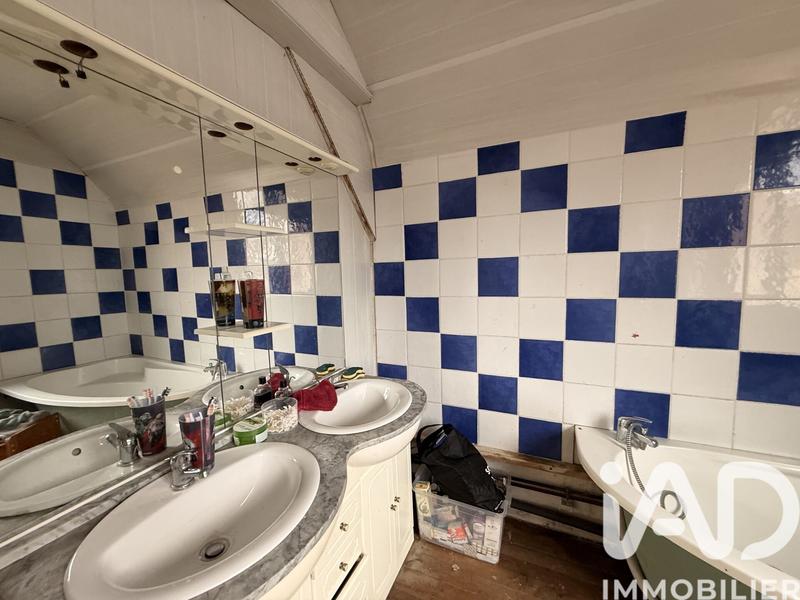 Maison - 96 m² - 4 pièces