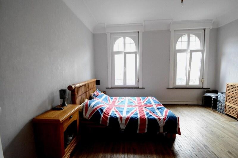 Appartement - 100 m² - 4 pièces