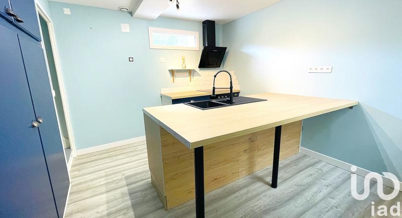 Maison - 236 m² - 8 pièces