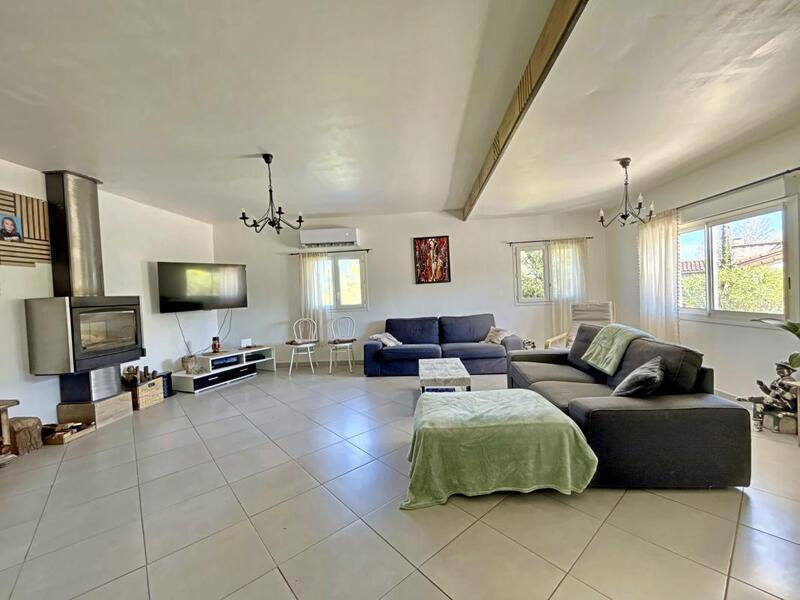 Villa - 157 m² - 7 pièces