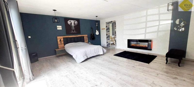 Maison - 156 m² - 9 pièces