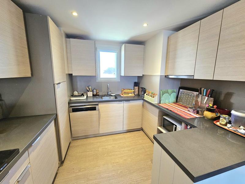 Appartement - 88 m² - 4 pièces