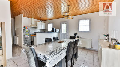 Maison - 83 m² - 4 pièces