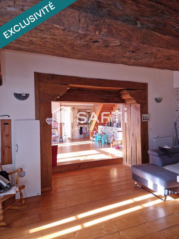 Maison - 196 m² - 8 pièces