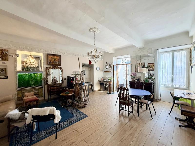 Appartement - 76 m² - 3 pièces