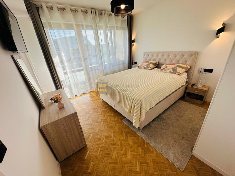 Appartement - 88 m² - 4 pièces