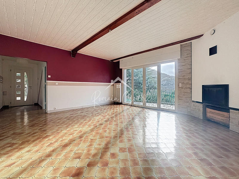 Maison - 141 m² - 6 pièces