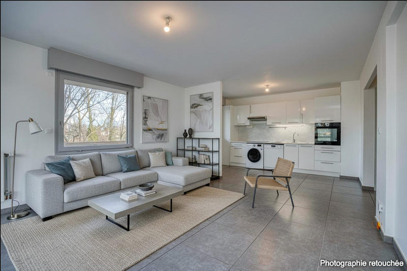 Appartement - 84 m² - 4 pièces