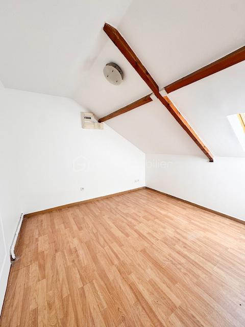 Maison - 103 m² - 5 pièces