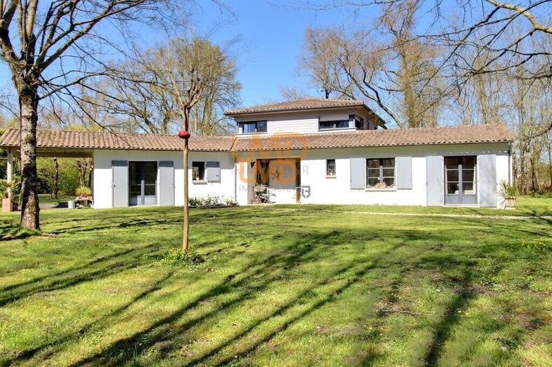 Maison - 173 m² - 8 pièces