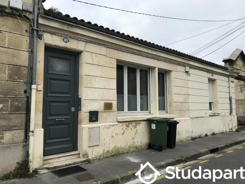 Chambre - 11 m² - 1 pièce