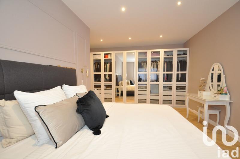 Maison de maîtres - 280 m² - 8 pièces