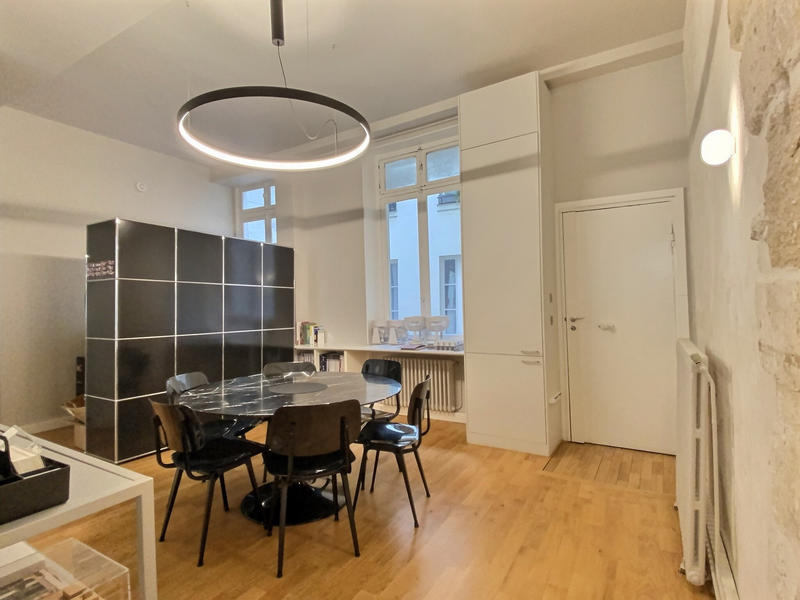 Local commercial - 71 m² - 4 pièces