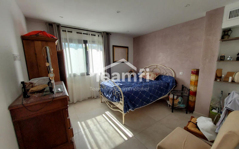 Maison contemporaine - 176 m² - 7 pièces