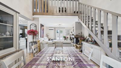 Maison - 120 m² - 5 pièces