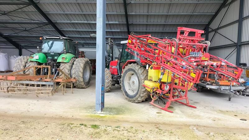 Corps de ferme - 230 m² - 5 pièces