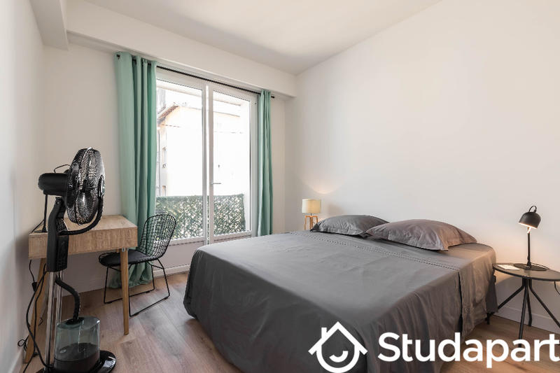 Chambre - 9 m² - 1 pièce