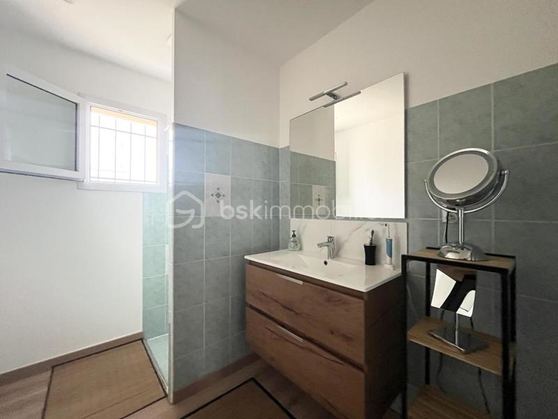 Maison - 104 m² - 4 pièces