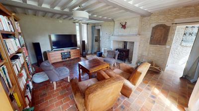 Maison - 231 m² - 7 pièces