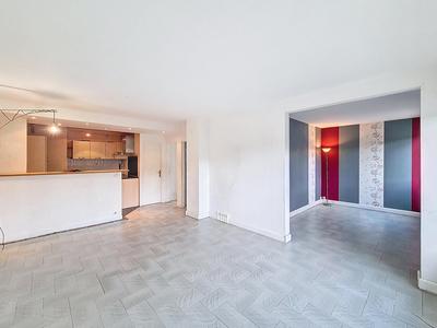 Appartement - 81 m² - 5 pièces