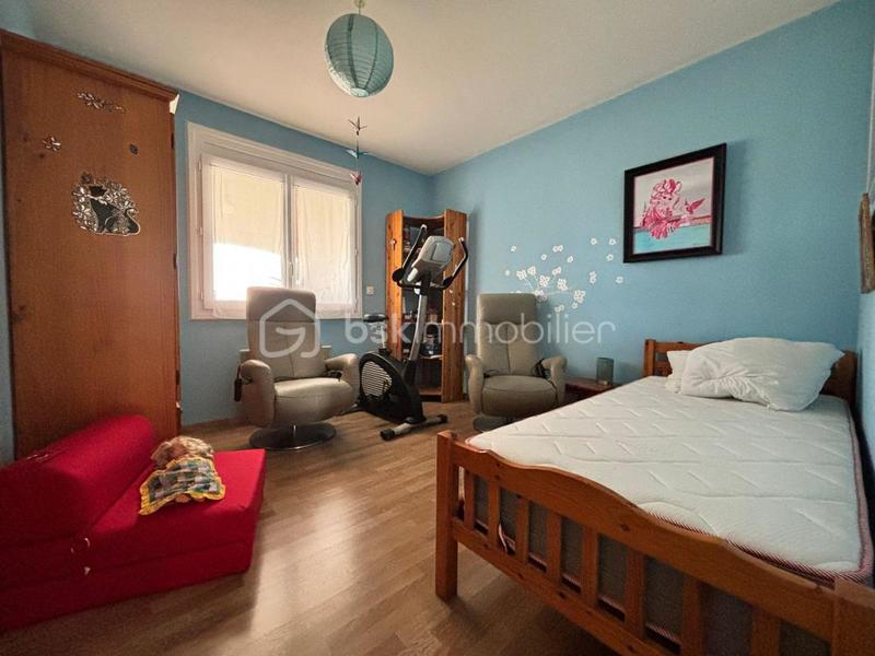 Maison traditionnelle - 200 m² - 7 pièces