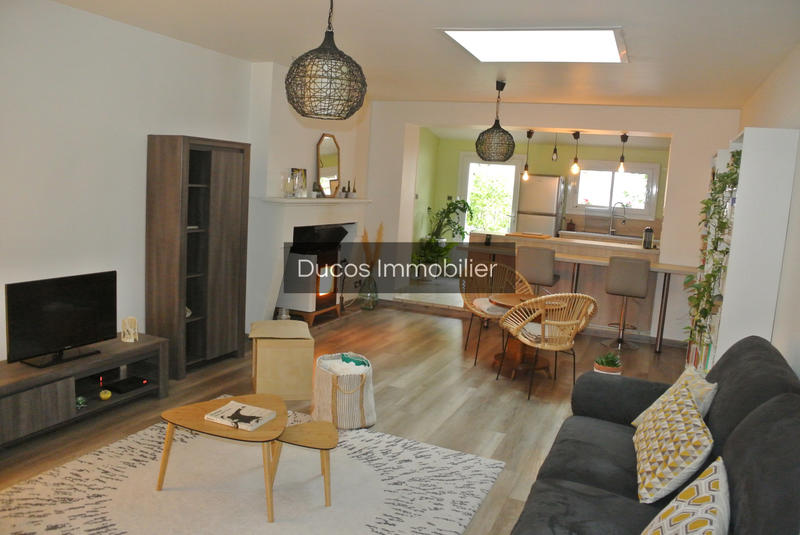 Maison - 140 m² - 5 pièces