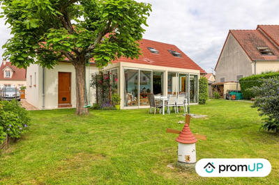 Maison - 137 m² - 5 pièces