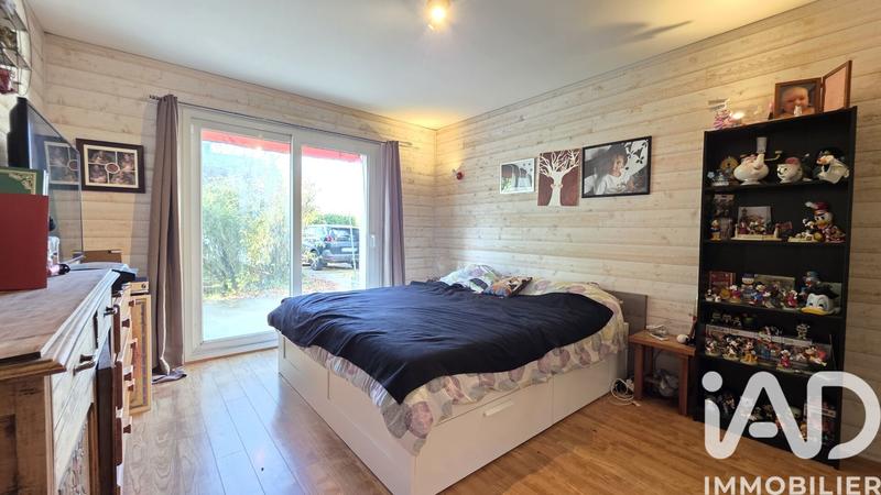 Maison - 170 m² - 8 pièces