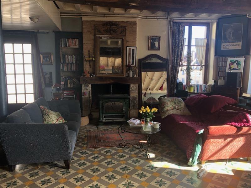 Maison - 214 m² - 7 pièces