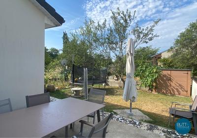 Maison - 180 m² - 7 pièces