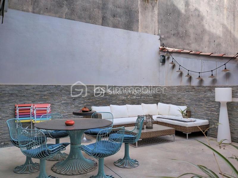 Maison de ville - 223 m² - 7 pièces