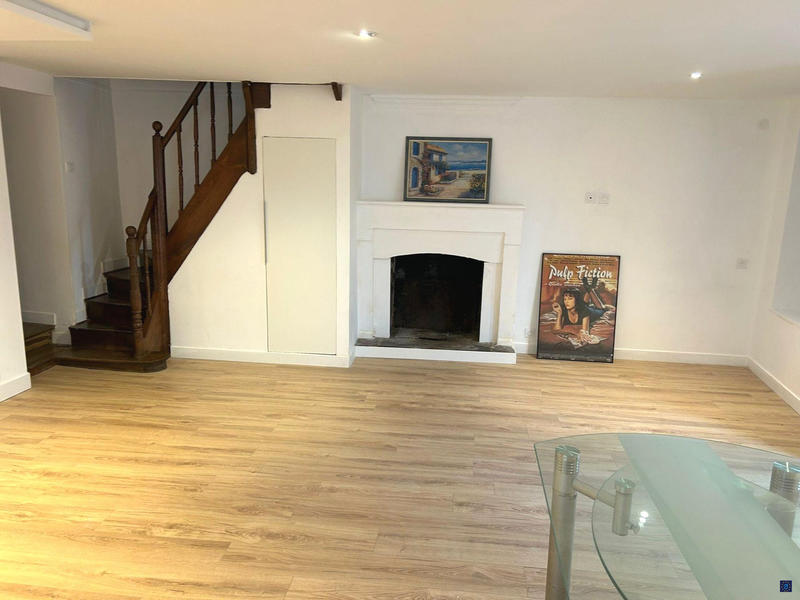 Maison ancienne - 107 m² - 4 pièces