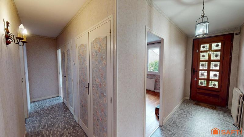 Maison - 96 m² - 5 pièces