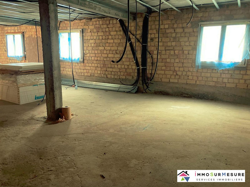 Loft - 131 m² - 1 pièce