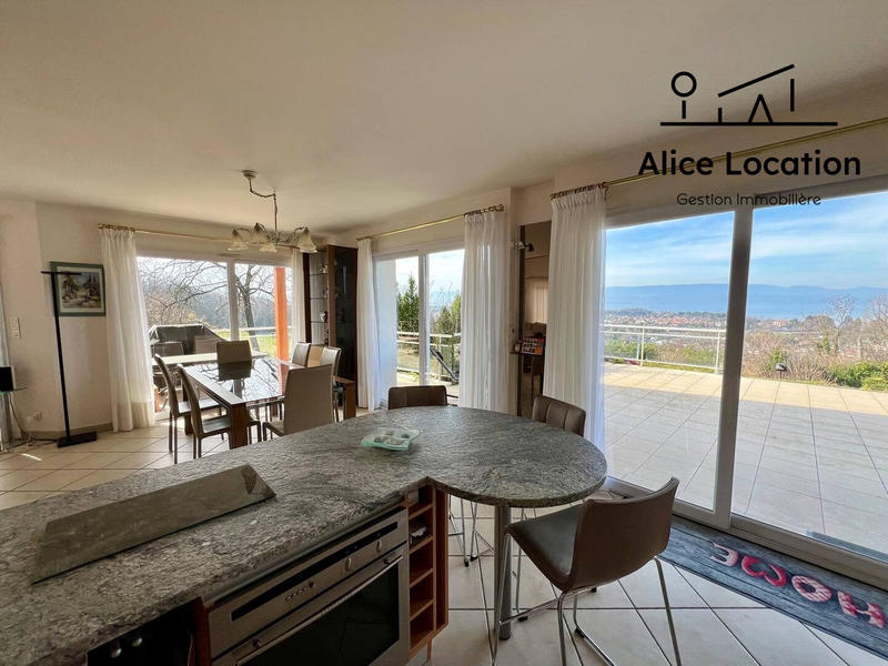 Maison - 150 m² - 4 pièces