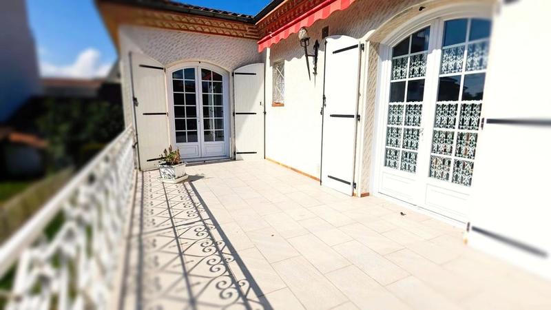 Maison - 175 m² - 8 pièces