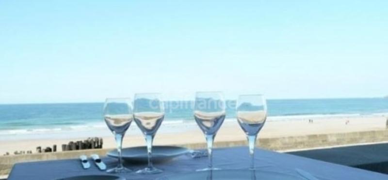 Fonds de commerce - 156 m²