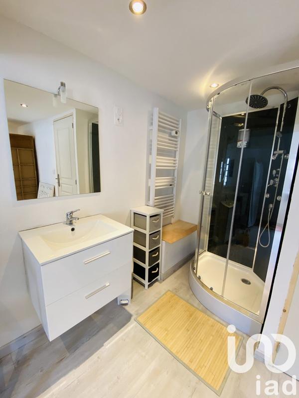 Maison de village - 90 m² - 3 pièces