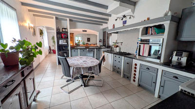 Villa - 166 m² - 5 pièces