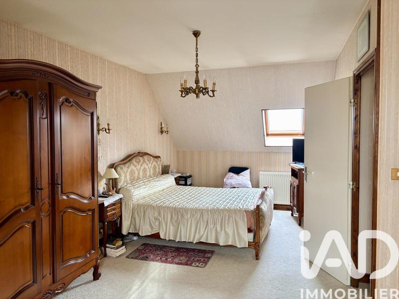 Maison - 142 m² - 6 pièces