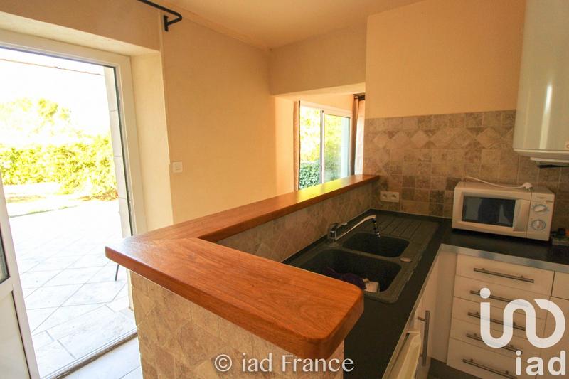 Maison - 230 m² - 9 pièces