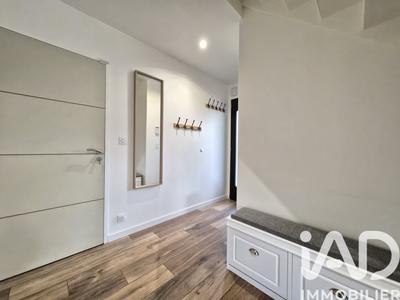 Maison - 147 m² - 6 pièces