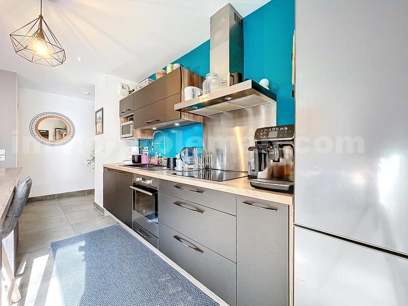 Appartement - 82 m² - 4 pièces