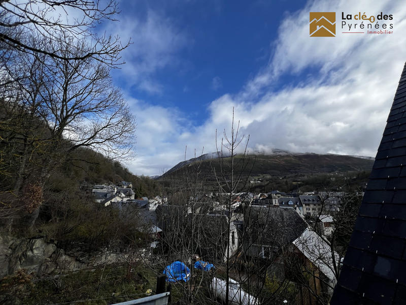 Maison traditionnelle - 81 m² - 4 pièces