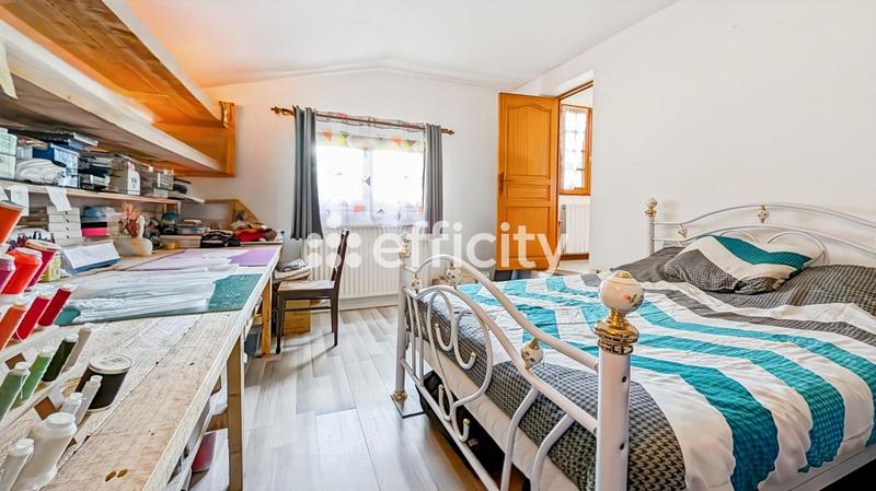 Maison - 148 m² - 5 pièces