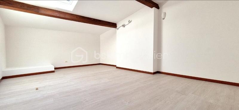 Appartement - 76 m² - 3 pièces