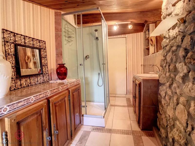 Maison en pierre - 170 m² - 5 pièces