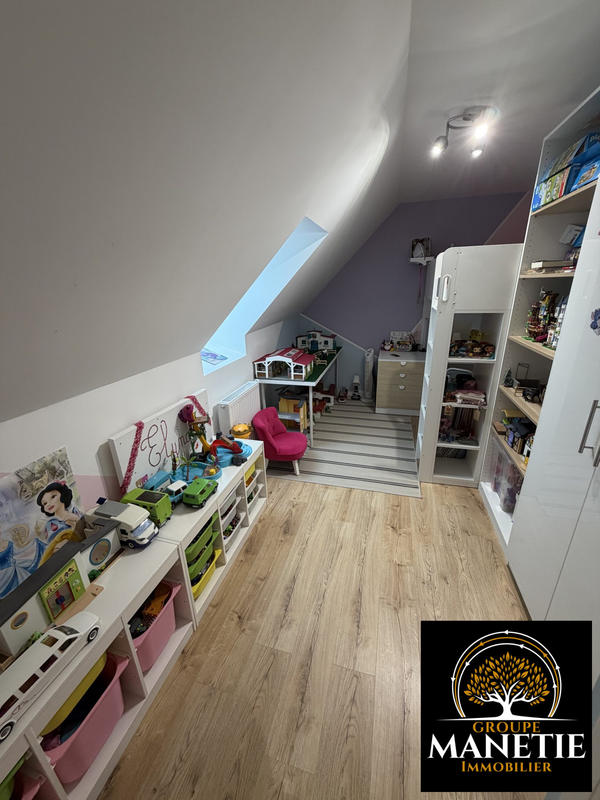 Maison - 115 m² - 6 pièces