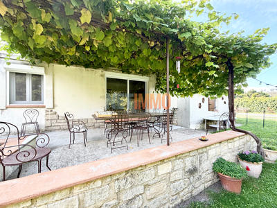Villa - 168 m² - 6 pièces