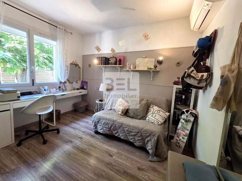 Villa - 107 m² - 6 pièces